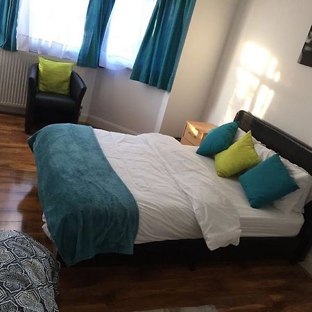 ロンドン St Mildreds Bed & Breakfast エクステリア 写真