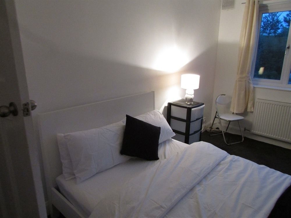 ロンドン St Mildreds Bed & Breakfast エクステリア 写真
